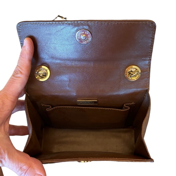 Crocodile Petite Handbag - Picture 9 of 10